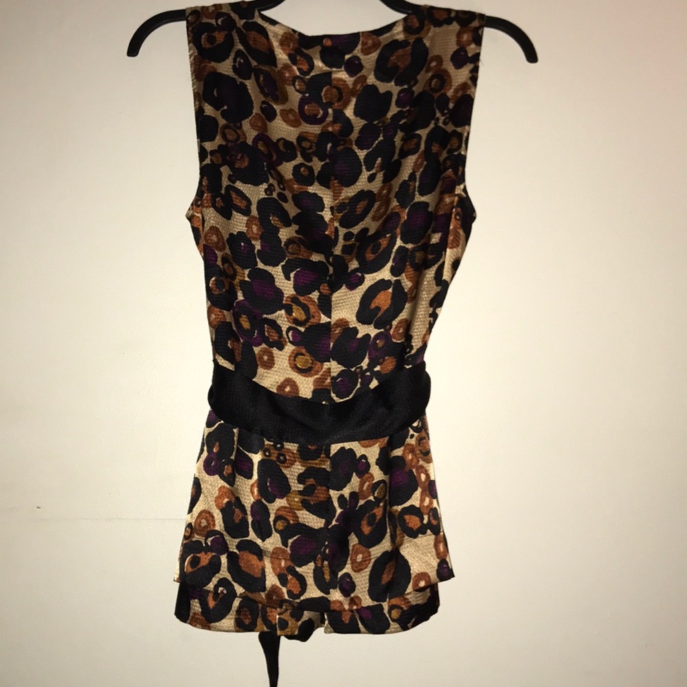 Tunic - Picture 4 of 4